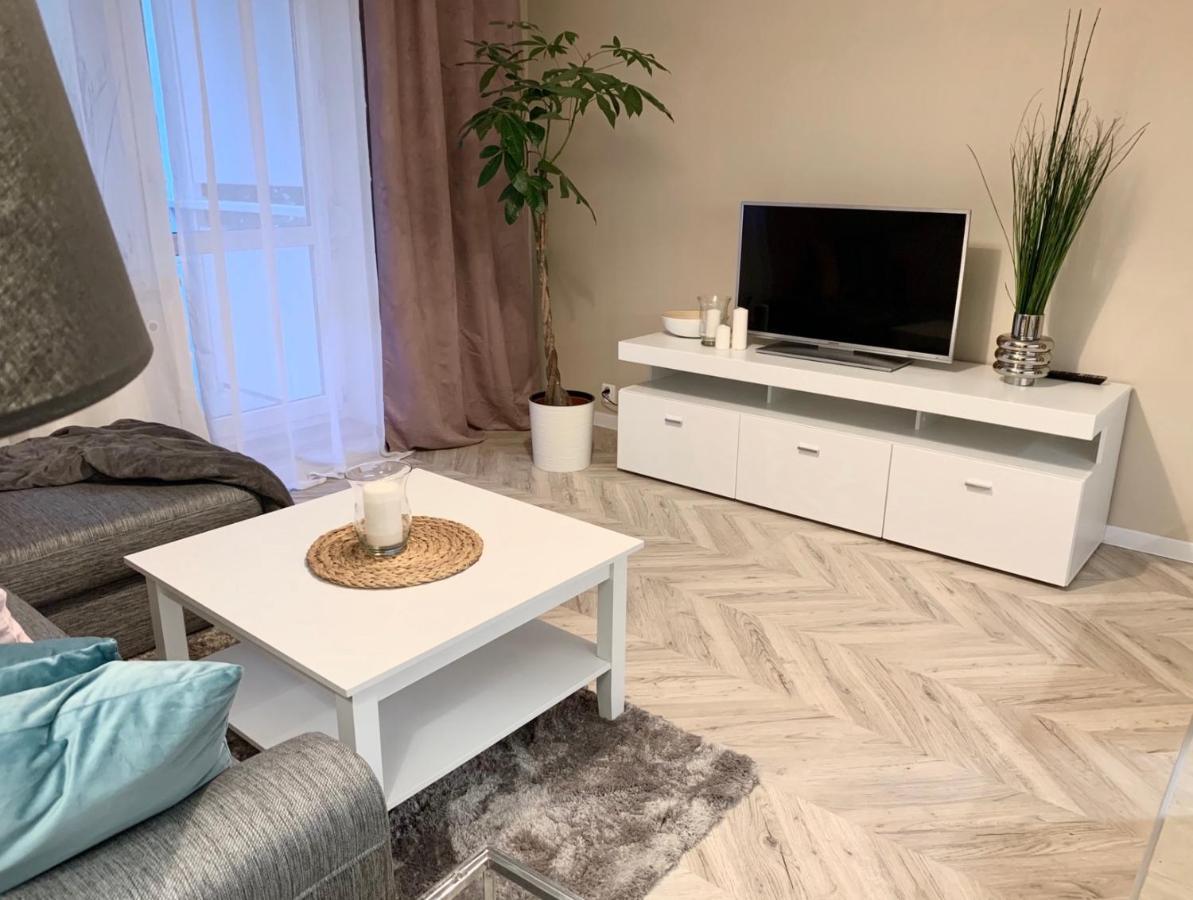 Apartament Szosa Chelminska Apartment Torun Bagian luar foto